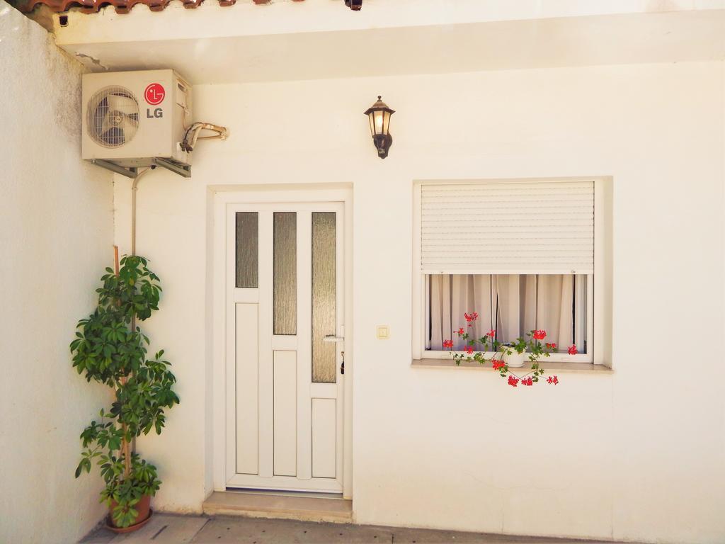 Adria Apartments Stobreč Εξωτερικό φωτογραφία