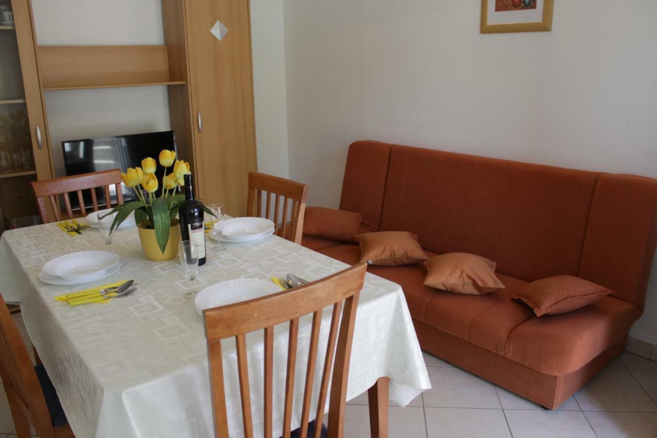 Adria Apartments Stobreč Εξωτερικό φωτογραφία