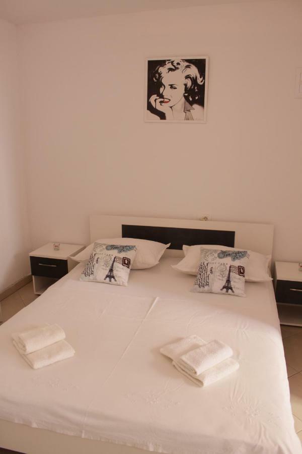 Adria Apartments Stobreč Εξωτερικό φωτογραφία