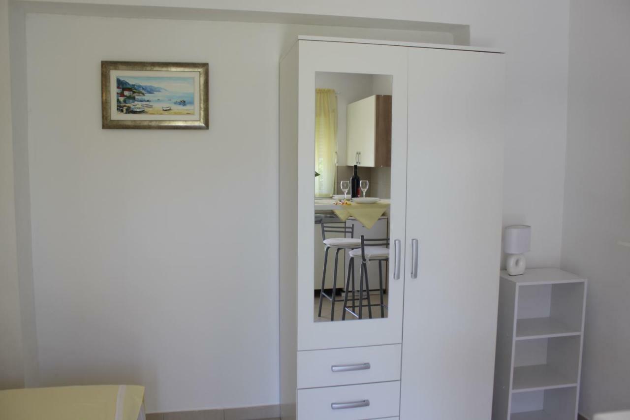 Adria Apartments Stobreč Εξωτερικό φωτογραφία